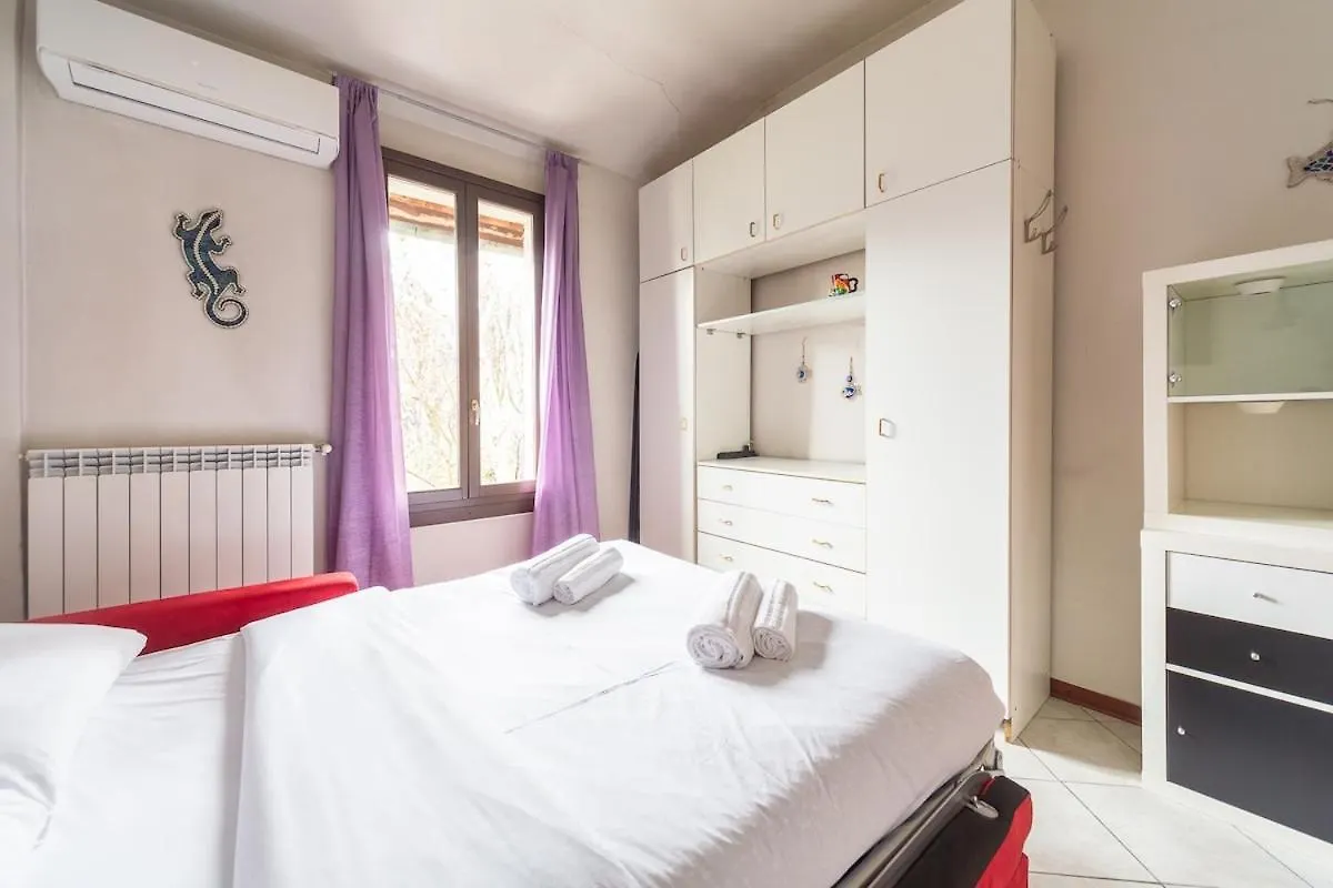 Beautiful Studio Cimiano location