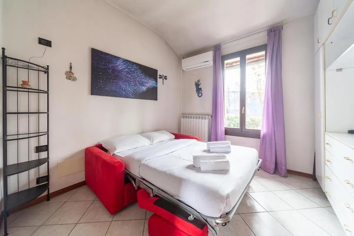 Beautiful Studio Cimiano Milan
